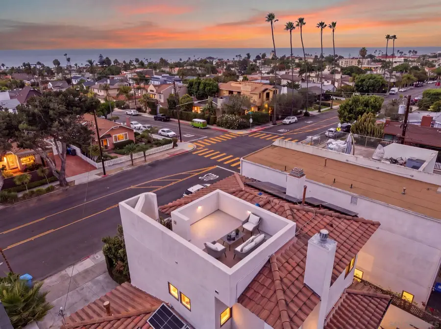 7235 Fay Ave, La Jolla, CA 92037 - #2