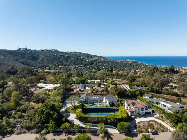 3013 Woodford Drive, La Jolla, CA 92037
