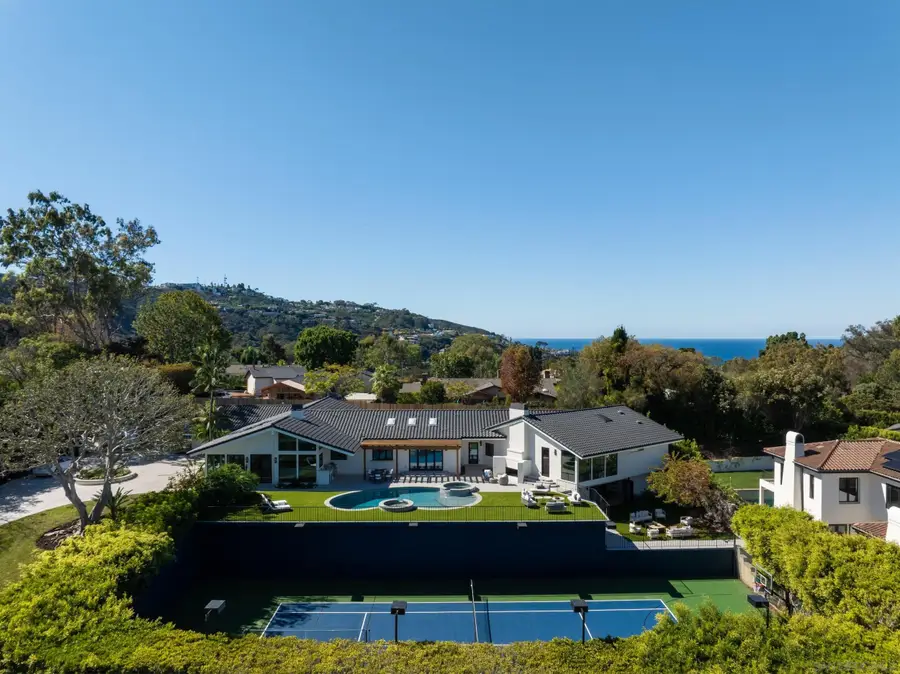 3013 Woodford Drive, La Jolla, CA 92037 - #2