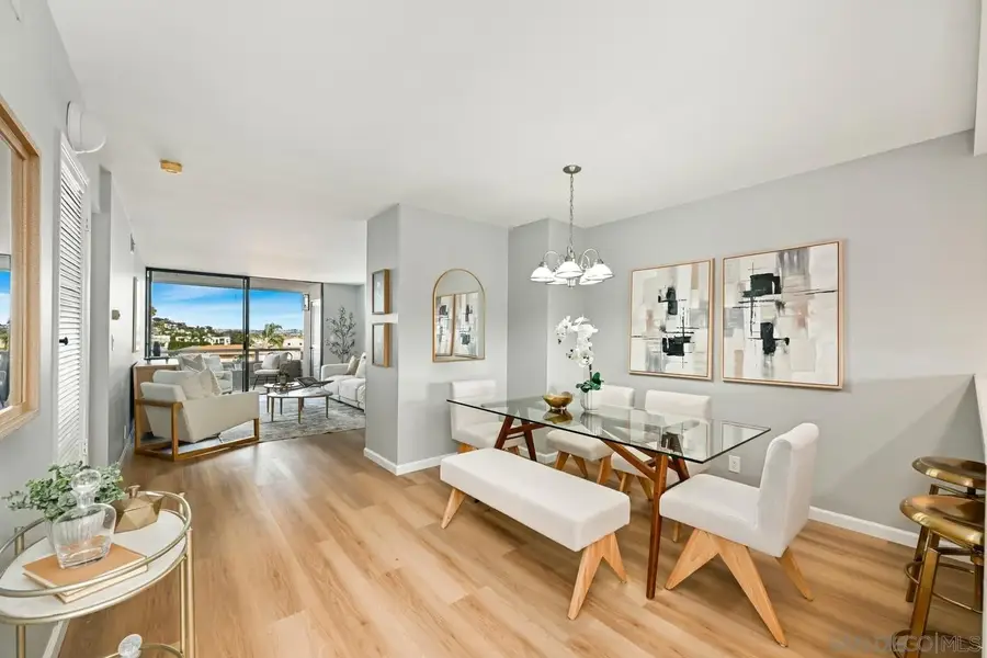 3130 Avenida De Portugal #302, San Diego, CA 92106 - Image #2