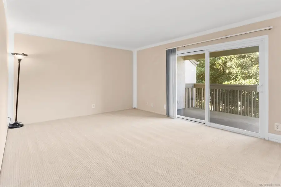 8561 Villa La Jolla Dr #K, La Jolla, CA 92037 - Image #2