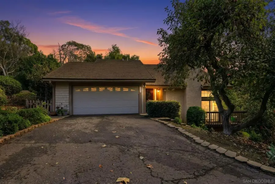 1571 Woody Hills Dr, El Cajon, CA 92019 - Image #2