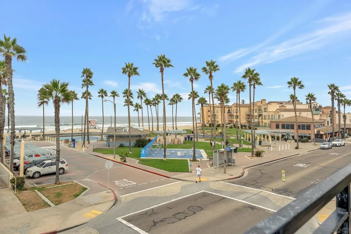 807 Seacoast Dr, Imperial Beach, CA 91932 - #1