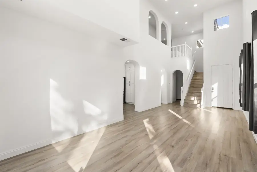 1048 Sunset Crossing Point, San Diego, CA 92154 - Image #3