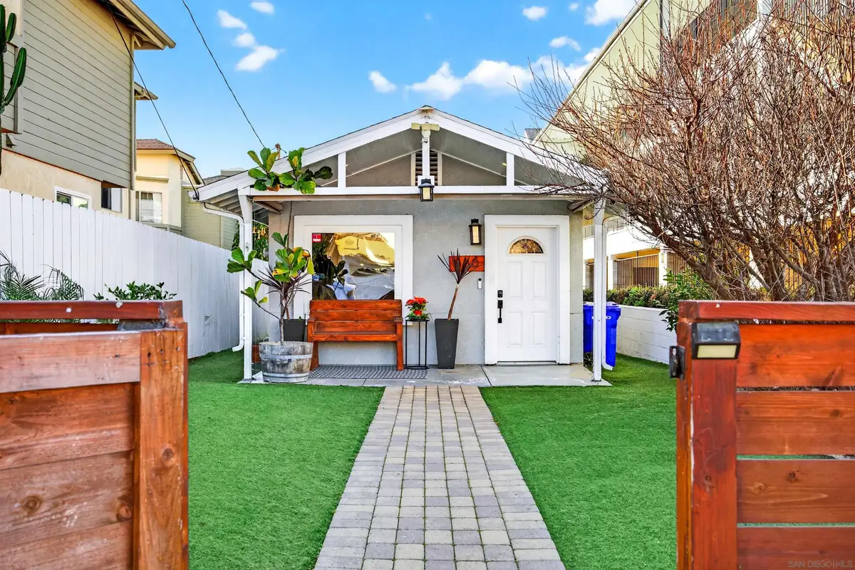 530 11th St, Imperial Beach, CA 91932 - #1