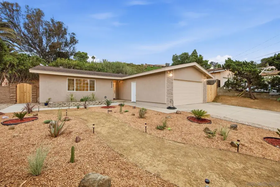 8644 Eileen St., Spring Valley, CA 91977 - #2