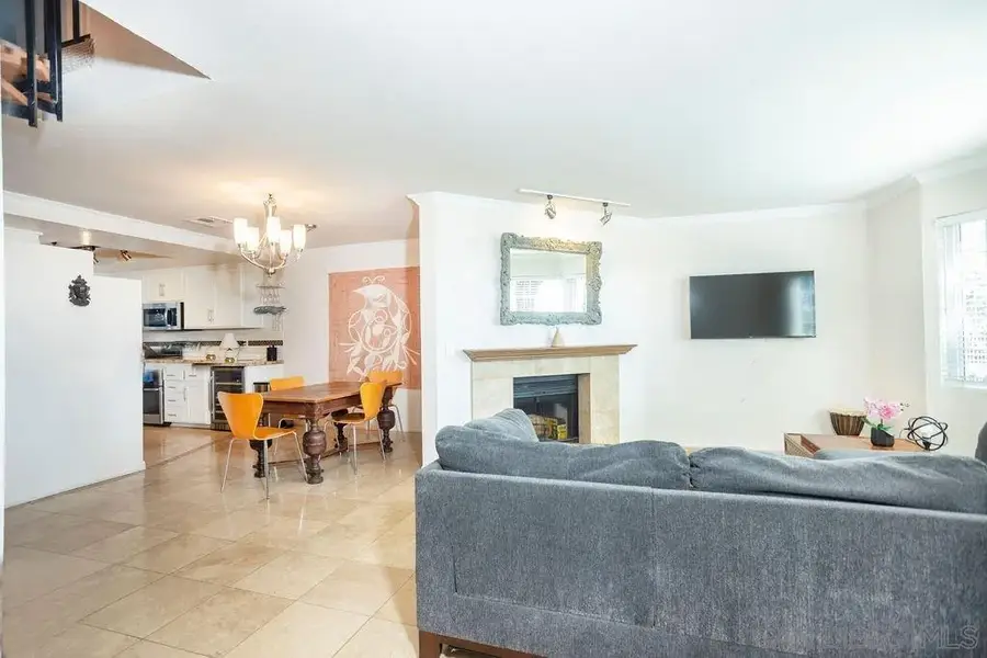 1806 Mckee St #A2, San Diego, CA 92110 - Image #3