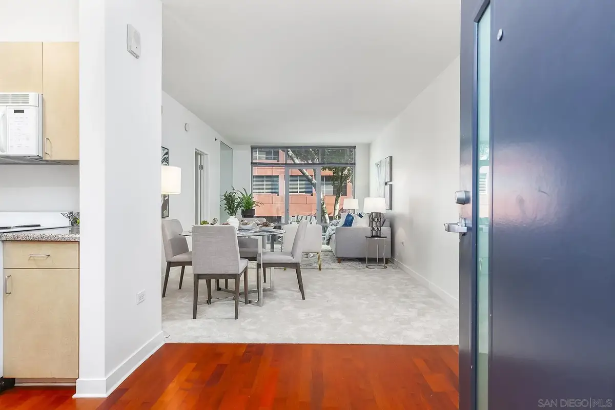 425 W Beech St #327, San Diego, CA 92101 - Image #1