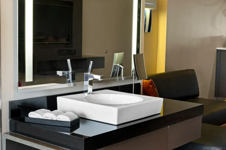 207 5th Ave #943, San Diego, CA 92101 - Image #2