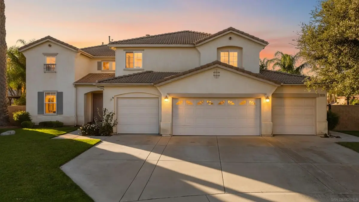 5713 Canoe Dr, Corona, CA 92880 - Image #1