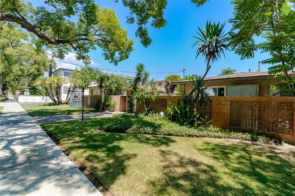 530 N Catalina Avenue, Pasadena, CA 91106 - Image #1