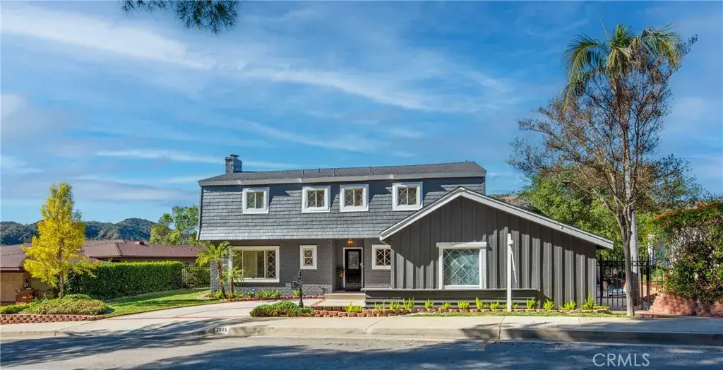 3025 Hollywell Place, Glendale, CA 91206 - Image #1