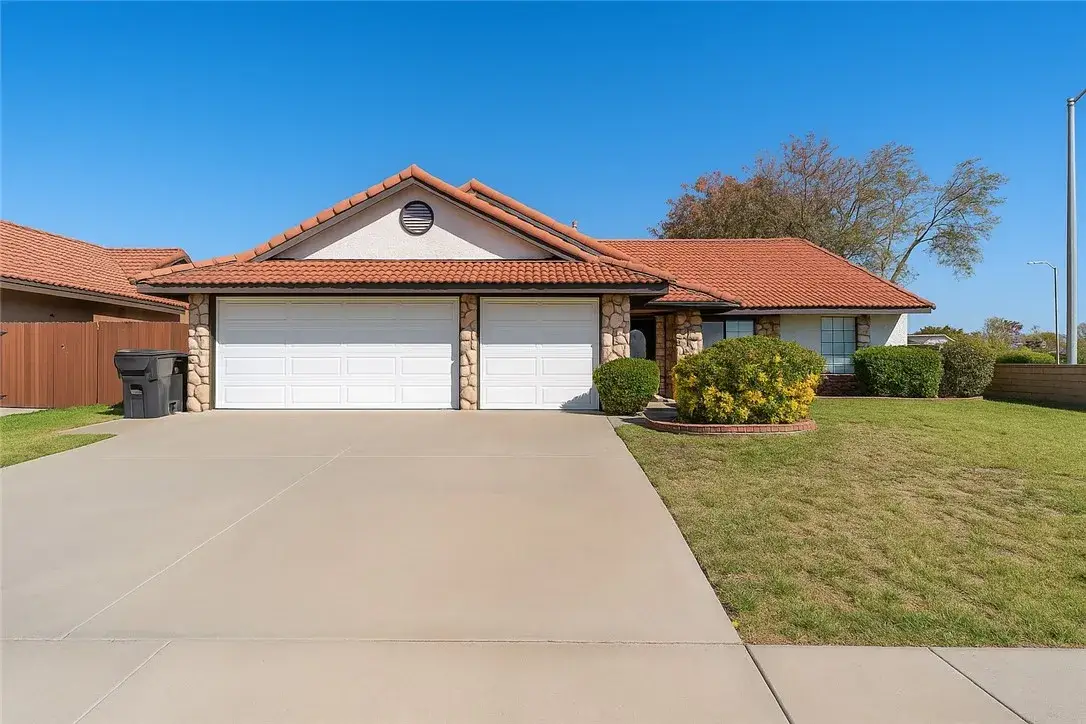 37555 Sulphur Springs Rd Street, Palmdale, CA 93552 - #1