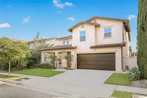 952 Momax, Azusa, CA 91702