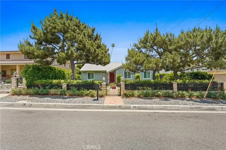 112 N Garfield Place, Monrovia, CA 91016 - Image #2