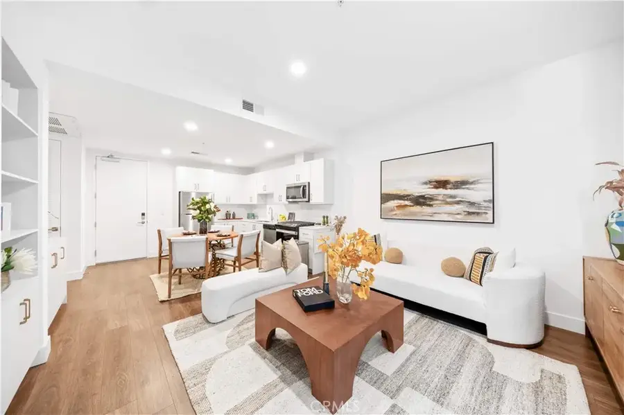 709 E Walnut Street #222, Pasadena, CA 91101 - Image #3