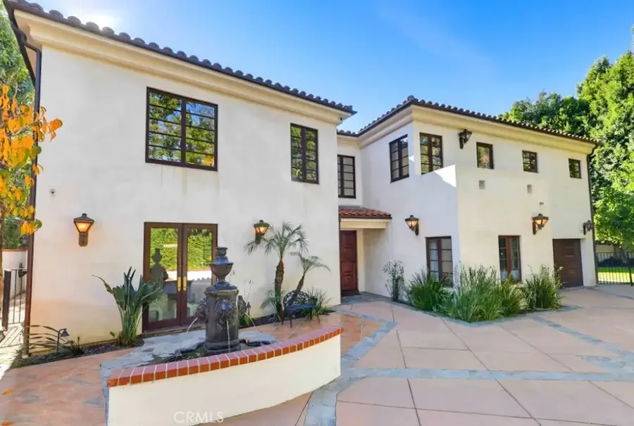 1805 Outpost Drive, Los Angeles, CA 90068 - Image #3