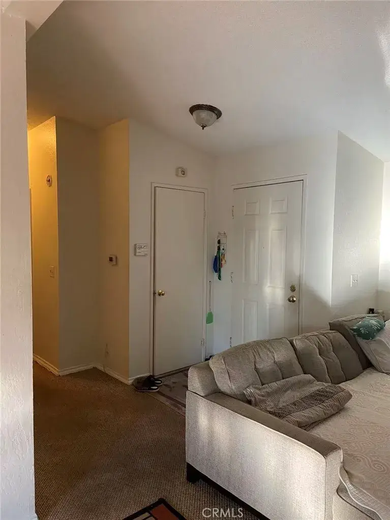 31928 Cinnabar, Castaic, CA 91384 - Image #3