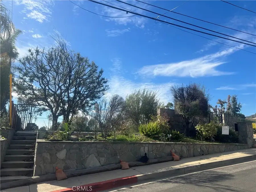 1055 Las Pulgas, Pacific Palisades, CA 90272 - Image #3