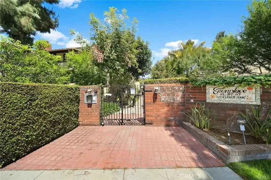 415 W Duarte Road #6, Arcadia, CA 91007 - Image #2