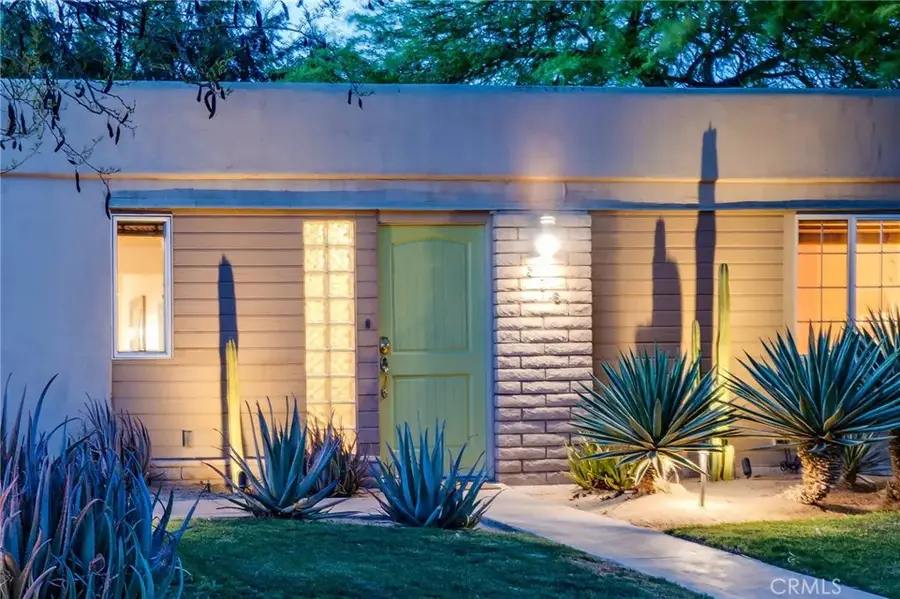 576 E Desert Holly Circle, Palm Springs, CA 92262 - Image #3