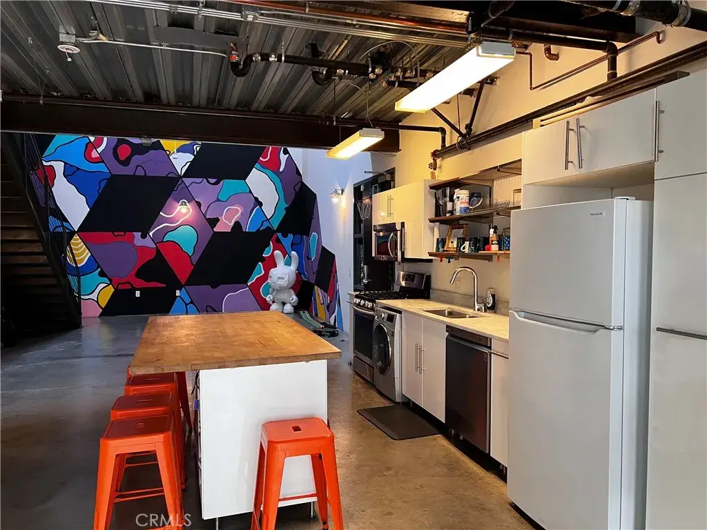 1046 Princeton Dr #108, Marina Del Rey, CA 90292 - Image #1