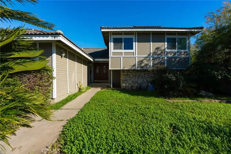 704 N Poplar, Montebello, CA 90640 - Image #2