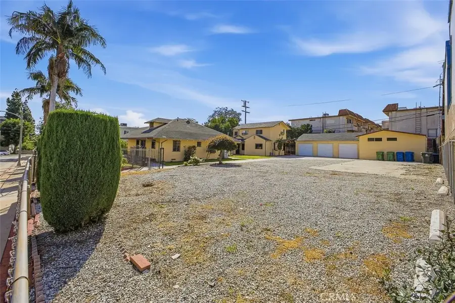 209 N Monterey Street, Alhambra, CA 91801 - #2