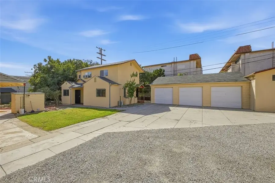 209 N Monterey Street, Alhambra, CA 91801 - #3