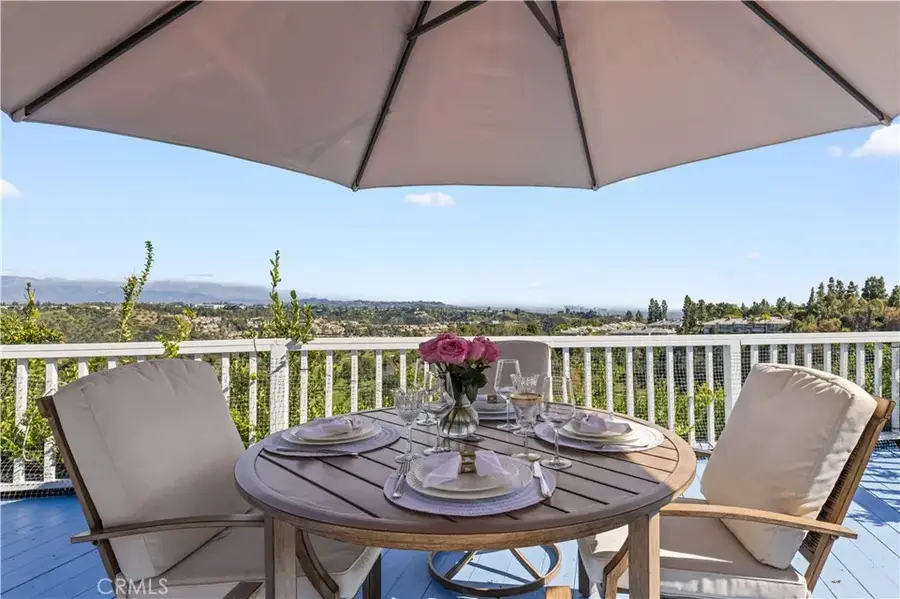 2282 Canyonback, Los Angeles, CA 90049 - #2