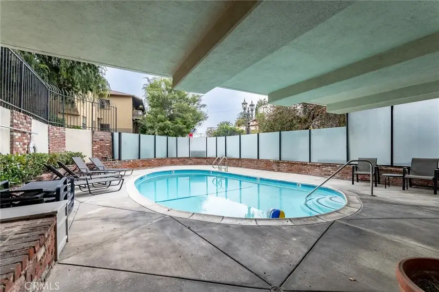 2260 N Cahuenga Boulevard #106, Los Angeles, CA 90068 - #2