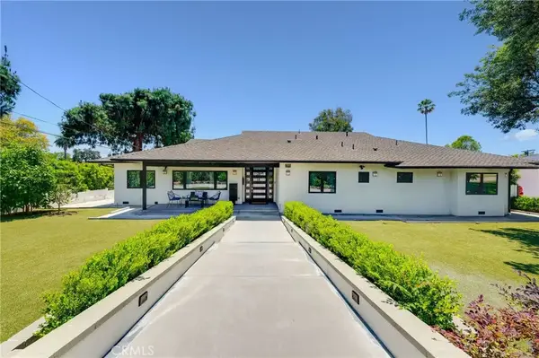3890 Shadow Grove Road, Pasadena, CA 91107