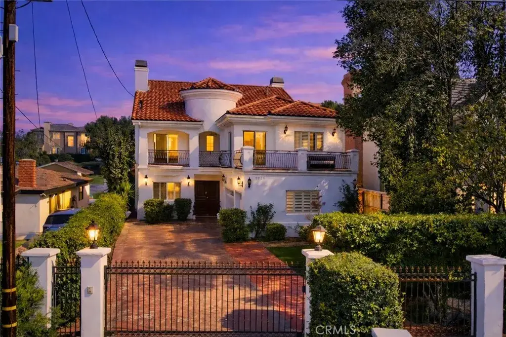 5128 Avenida Hacienda, Tarzana, CA 91356 - #1