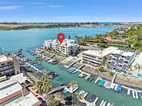 4513 Cove Drive #17, Carlsbad, CA 92008