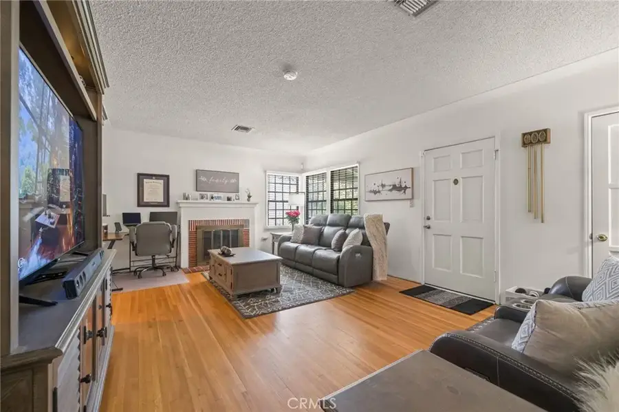 1820 S Sierra Vista Avenue, Alhambra, CA 91801 - #3