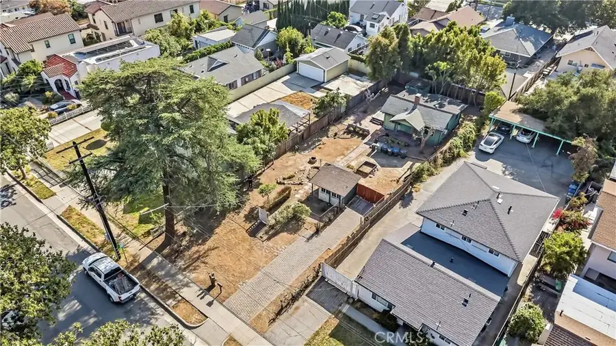 165 S Meridith Avenue, Pasadena, CA 91106 - #2