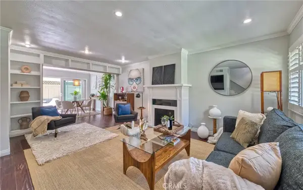 25 Sand Dollar Court #19, Newport Beach, CA 92663