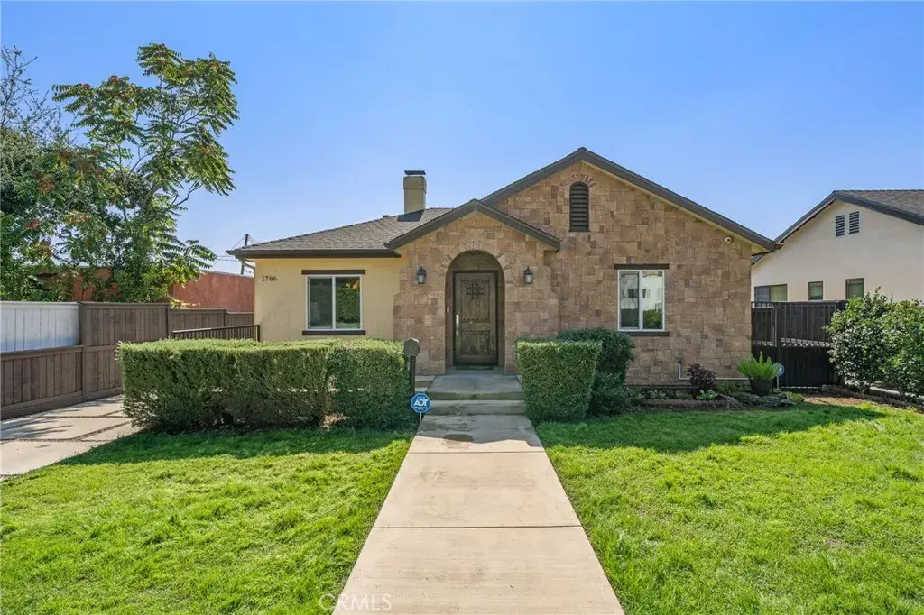 1786 Asbury Drive, Pasadena, CA 91104 - #1