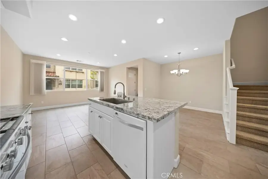875 E Mountain Way #C, Azusa, CA 91702 - #2