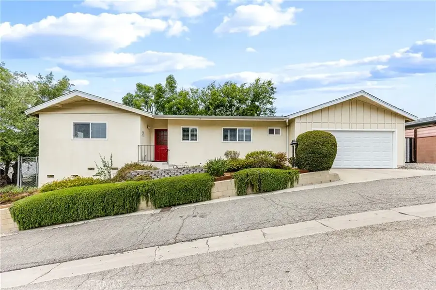 5111 Irvington, Los Angeles, CA 90042 - #2
