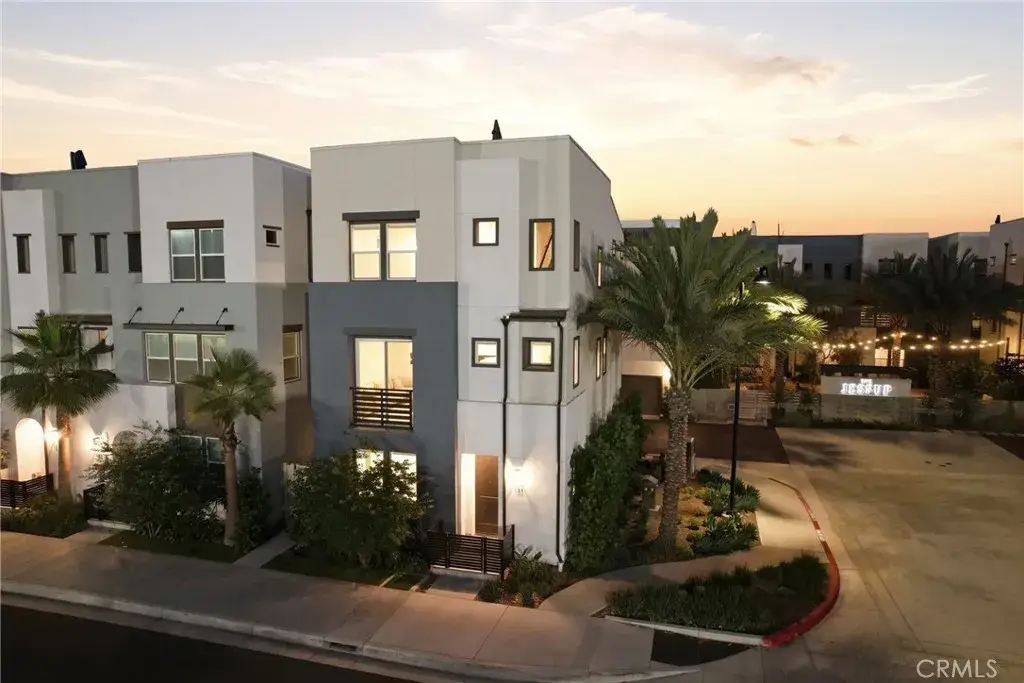 133 Jessup, Tustin, CA 92780 - #1