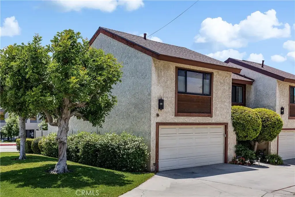 235 E Foothill, Monrovia, CA 91016 - #1