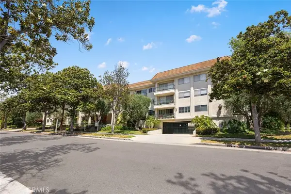 420 S Madison Avenue #301, Pasadena, CA 91101