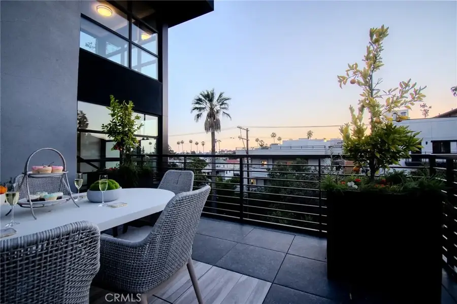 150 S Oak Knoll #103, Pasadena, CA 91101 - #3