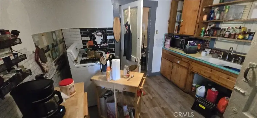 405 Ardmore Avenue, Hermosa Beach, CA 90254 - #3