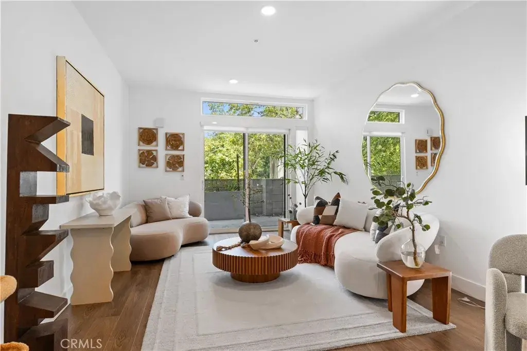 218 N El Molino Avenue #207, Pasadena, CA 91101 - #1