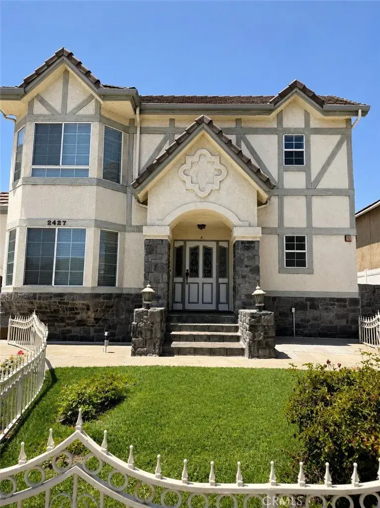 2427 S Baldwin #A, Arcadia, CA 91007 - #2