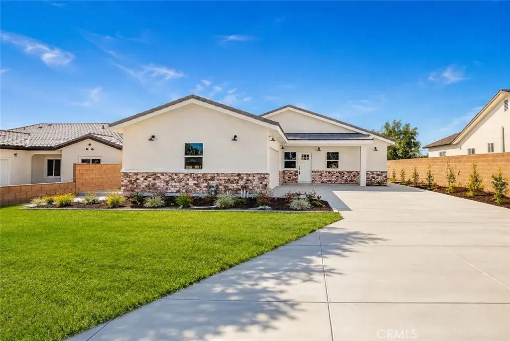 451 Hervey Avenue, Upland, CA 91786 - #1