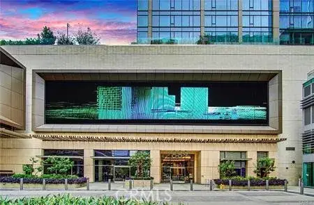 889 Francisco #3206, Los Angeles, CA 90017 - #2