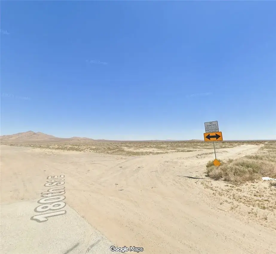 180 E St E, Palmdale, CA 93591 - #1